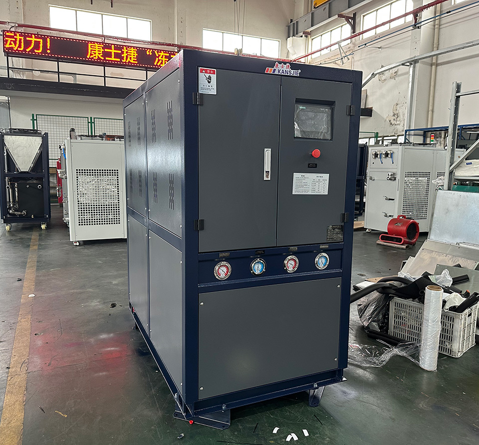 活塞式復疊制冷機組